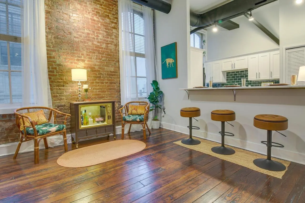 アパート Historic Memphis Condo Walk To Beale Street!